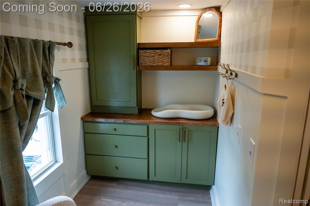 429 Dorothy Street, South Lyon, MI 48178 — Photo 18