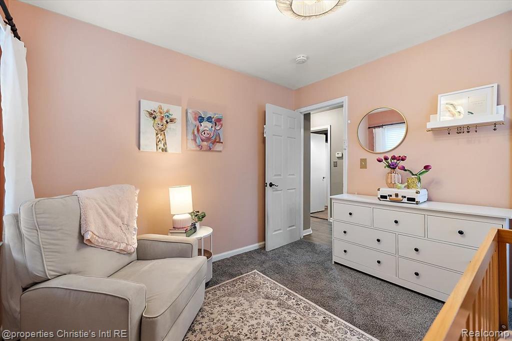 21553 Bournemouth Street, Harper Woods, MI 48225 — Photo 17