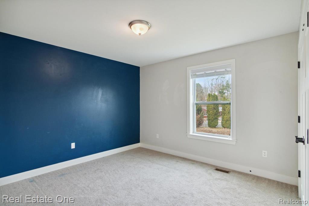 603 BRAXWOOD Place, Milford, MI 48381 — Photo 43