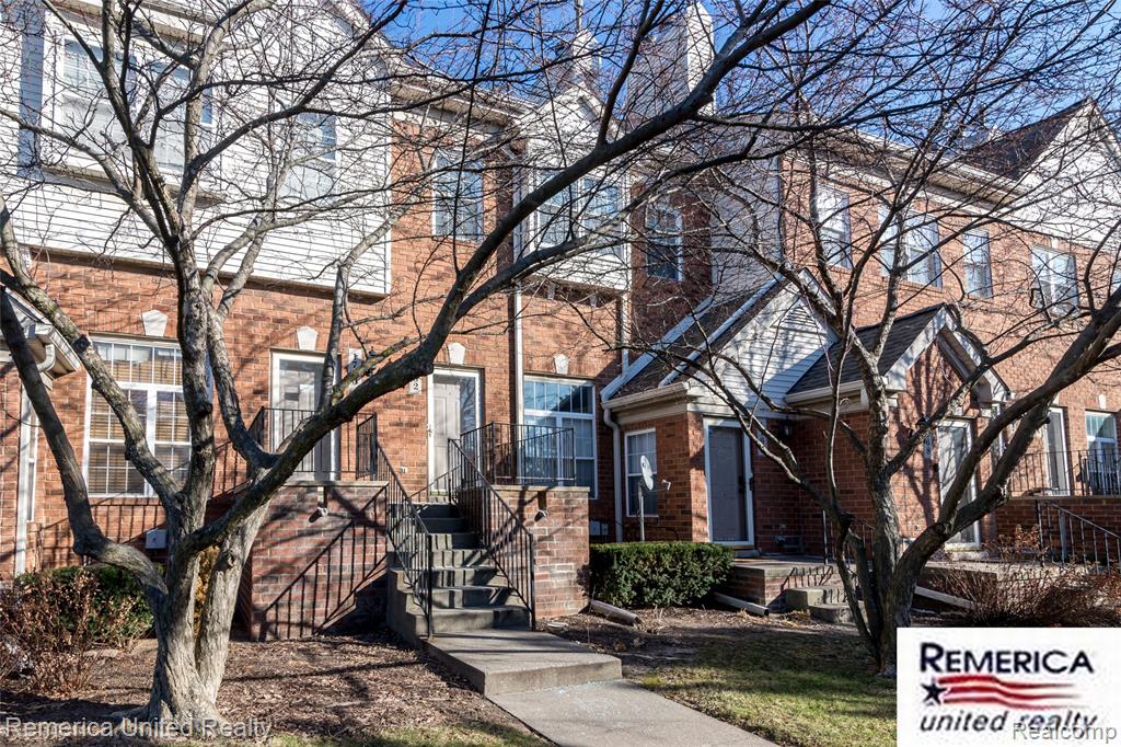 1762 Campau Farms Circle, Detroit, MI 48207 — Photo 2
