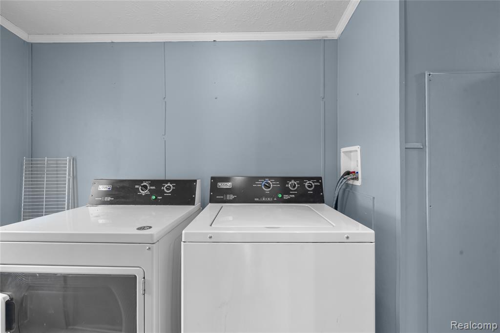 9072 Greentree Drive, Newport, MI 48166 — Photo 27