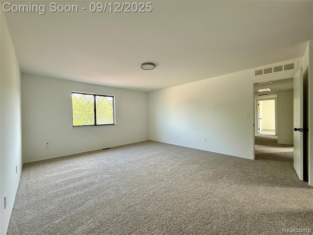 4732 Ardmore Drive, Sterling Heights, MI 48310 — Photo 17