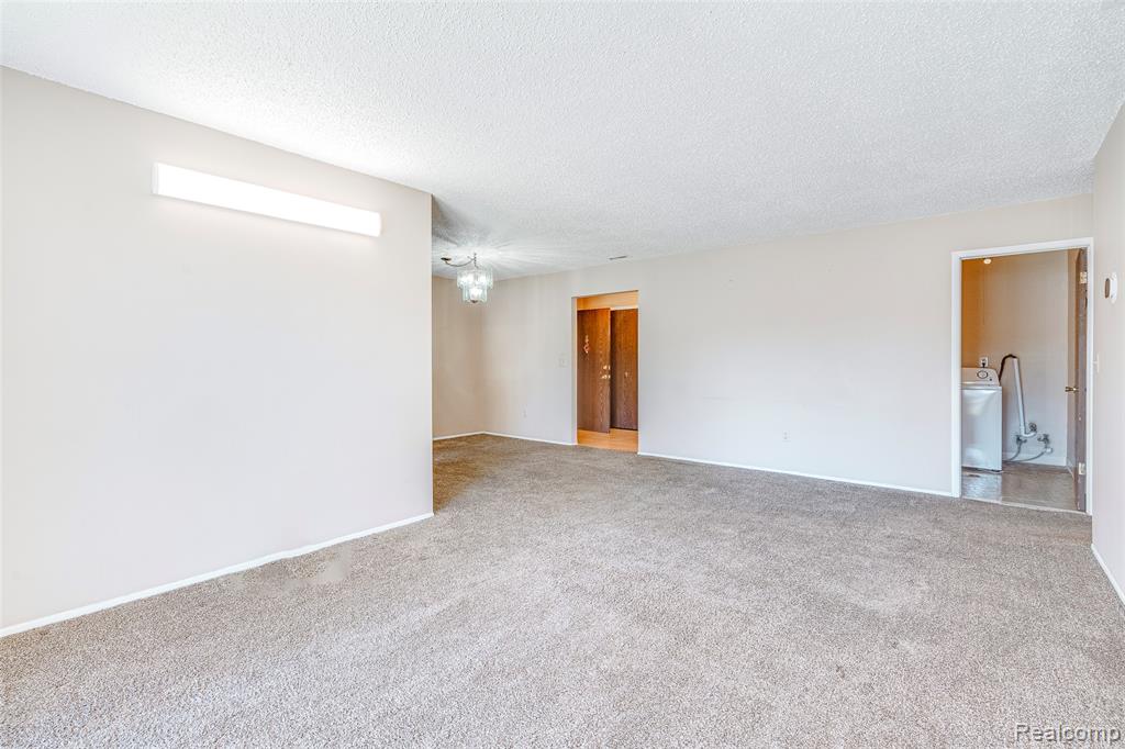 27845 Berrywood Lane, Farmington, MI 48334 — Photo 3