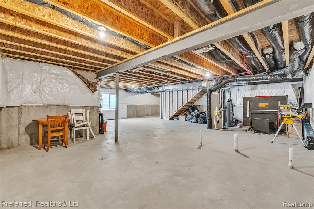 49720 Shoreline Drive, Canton, MI 48187 — Photo 58