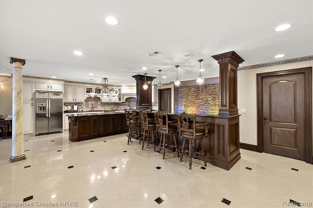 7220 Essex Drive, West Bloomfield, MI — Photo 91