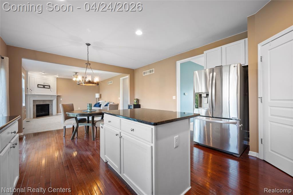 56753 Lindale Avenue, Macomb, MI 48042 — Photo 9