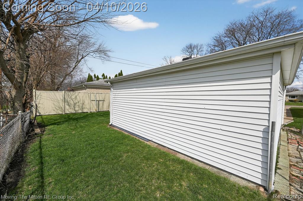 6623 N Silvery Lane, Dearborn Heights, MI 48127 — Photo 41