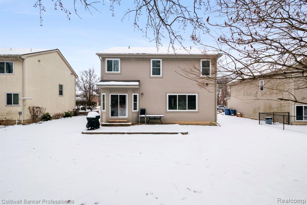 8525 Barrington Drive, Ypsilanti, MI 48198 — Photo 6