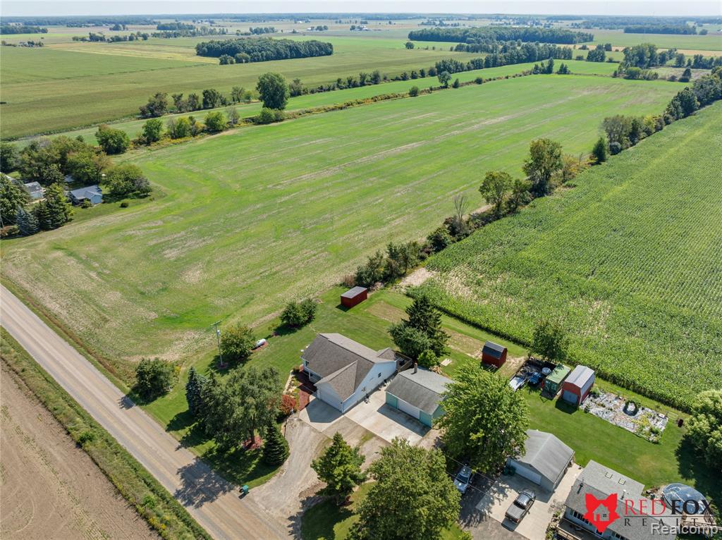 8110 Middleton Road, Corunna, MI 48817 — Photo 37