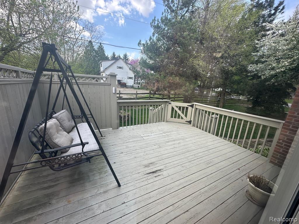 1900 HAWKS NEST Court, 60, Canton, MI 48188 — Photo 22