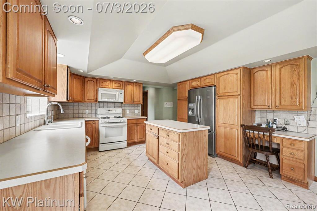 37433 26 Mile Road, New Haven, MI 48048 — Photo 17