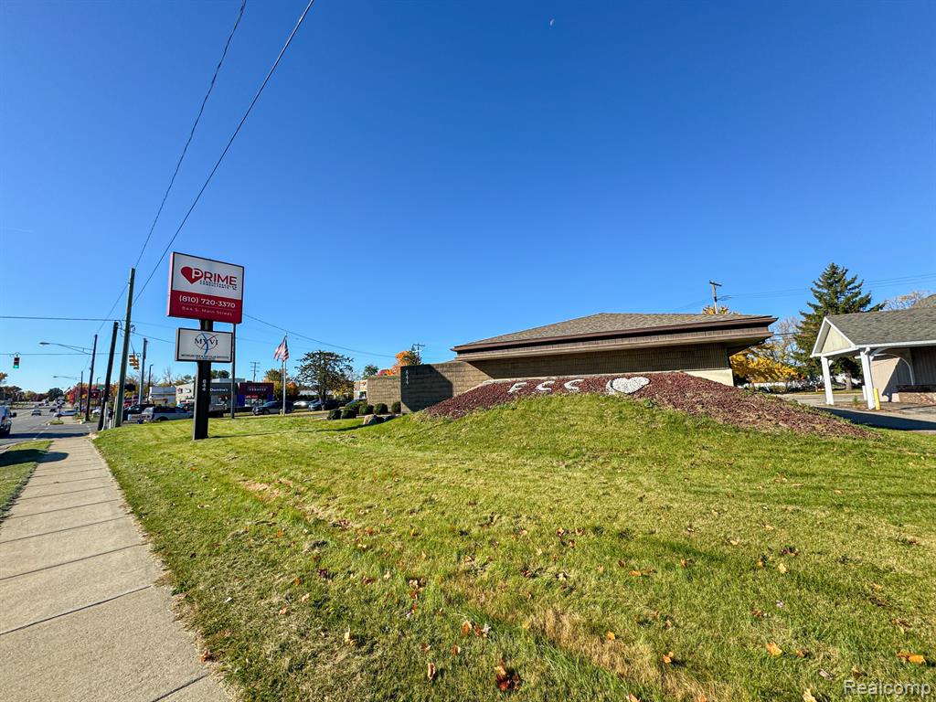 844 S MAIN Street, Lapeer, MI 48446 — Photo 2