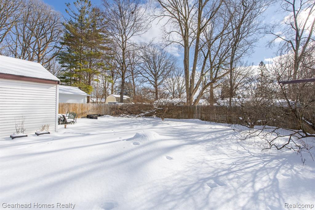 2340 Rollins Street, Grand Blanc, MI 48439 — Photo 41