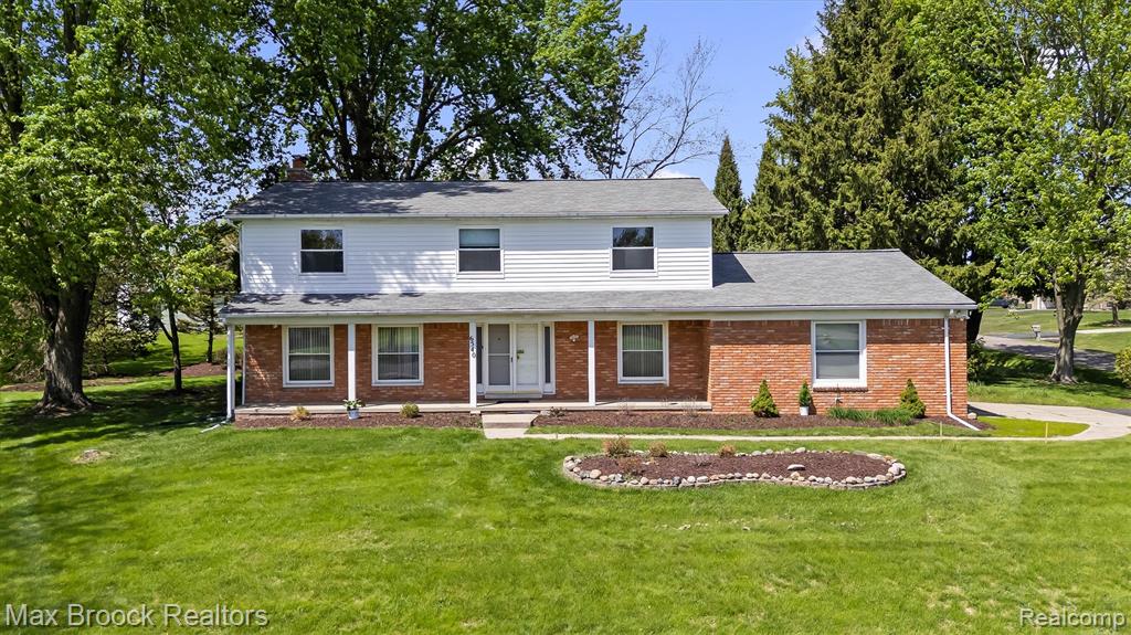 6540 Alderley Way, West Bloomfield, MI — Photo 2