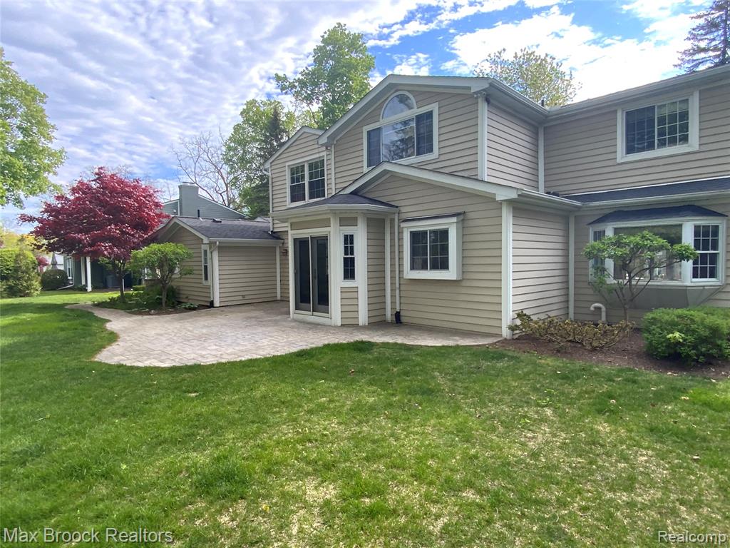2926 Birch Harbor Lane, West Bloomfield, MI 48324 — Photo 5