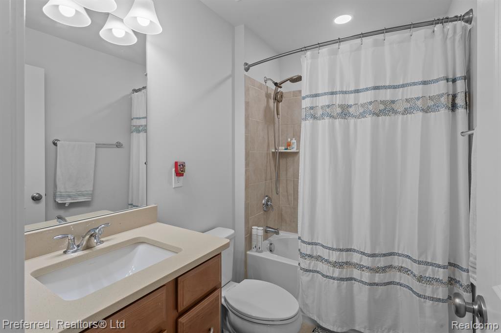 50800 MAYWOOD, Canton, MI 48188 — Photo 39
