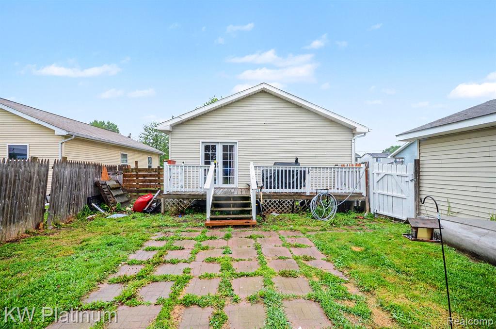 146 Rural Street, Port Huron, MI 48060 — Photo 18