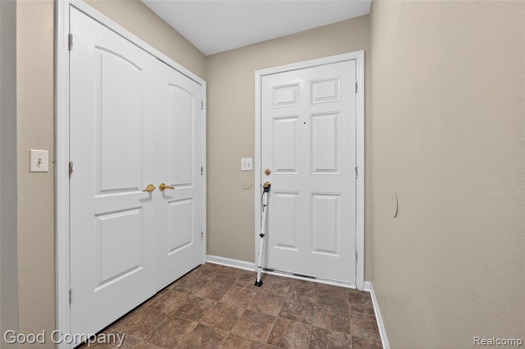 2470 Andrus Street, Hamtramck, MI 48212 — Photo 18