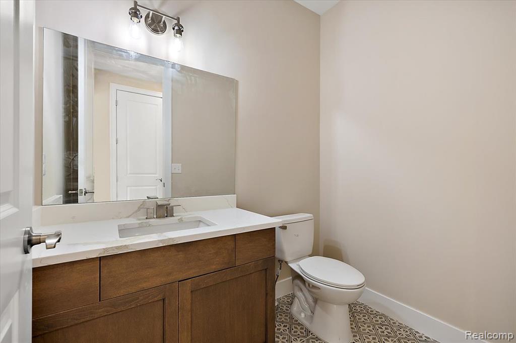 24244 Tullymore Drive, Macomb, MI 48042 — Photo 26