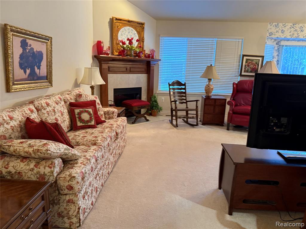 6899 N Central Park, #23, Shelby Twp, MI 48317 — Photo 4