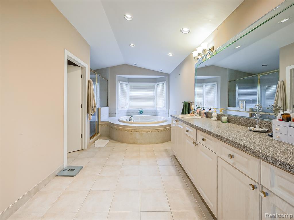 6310 Branford Drive, West Bloomfield, MI — Photo 51