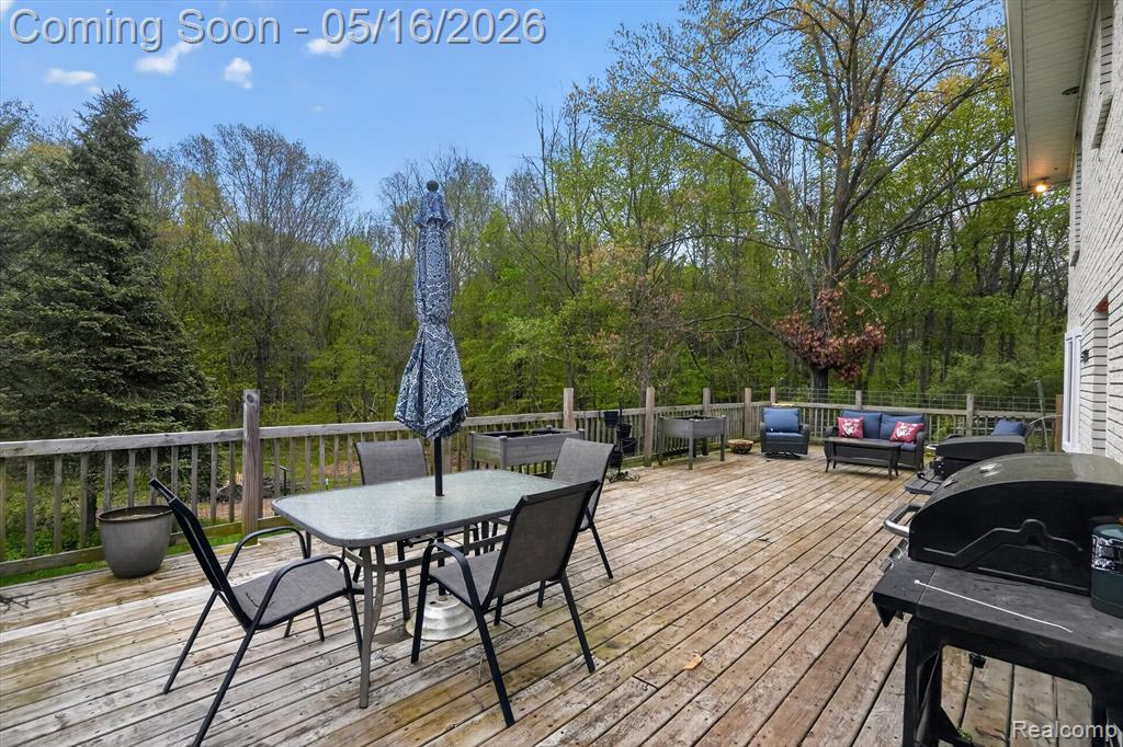 17301 Donohue Road, Pinckney, MI 48169 — Photo 35