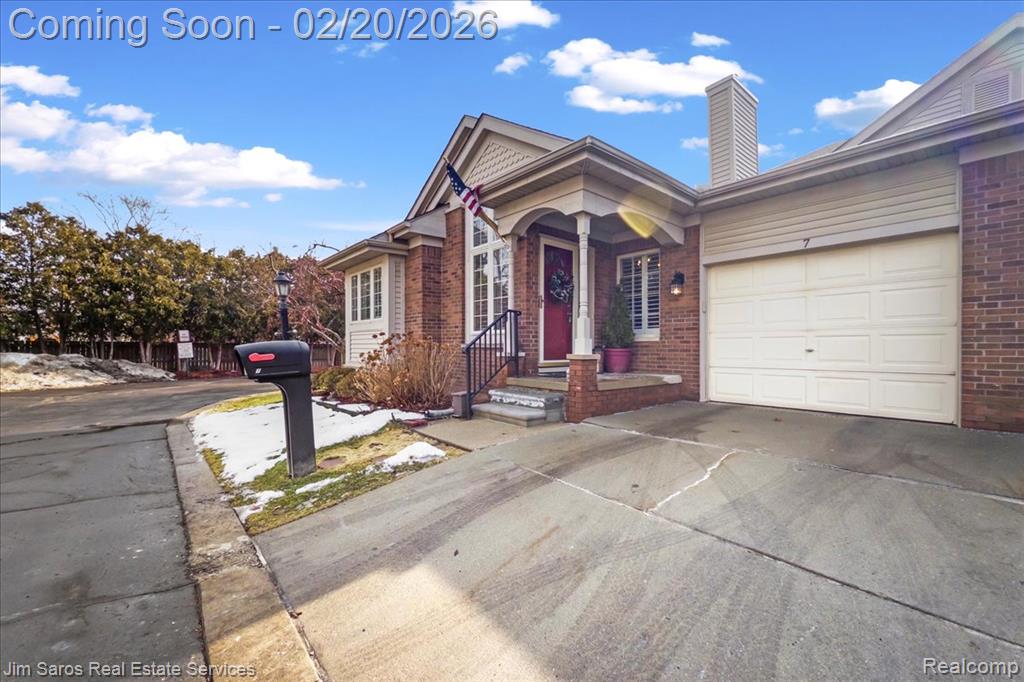 7 Canfield Circle, Dearborn Heights, MI 48127 — front exterior