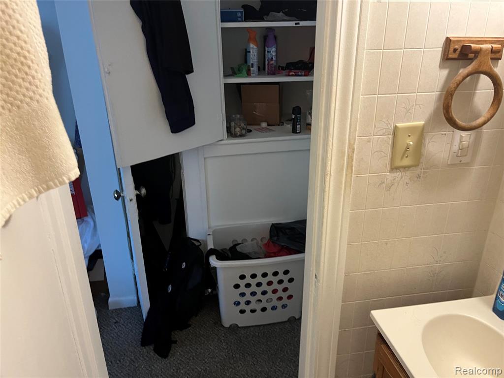 300 2nd Street, Wyandotte, MI 48192 — Photo 23