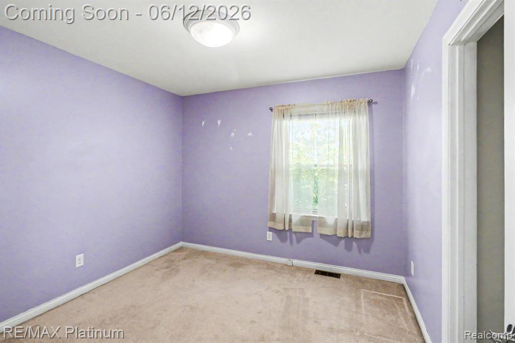2647 Curdy Road, Howell, MI 48855 — Photo 11