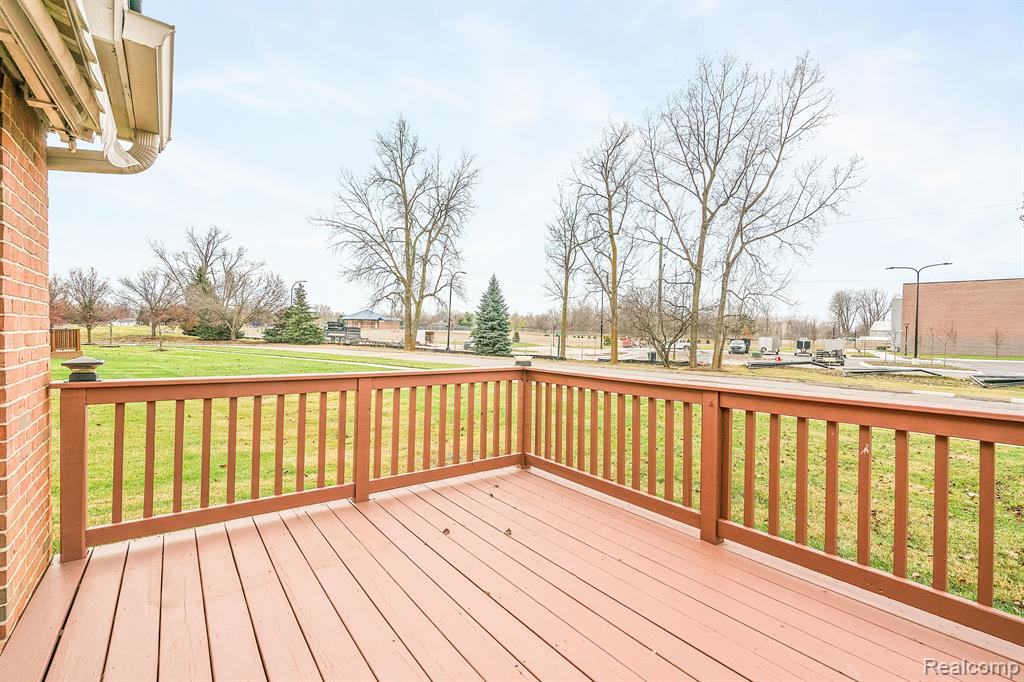 9556 WHEATGRASS Lane, Belleville, MI 48111 — Photo 29