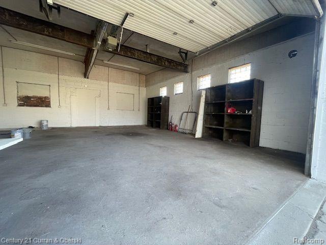 8715 HARPER Avenue, Detroit, MI 48213 — Photo 9