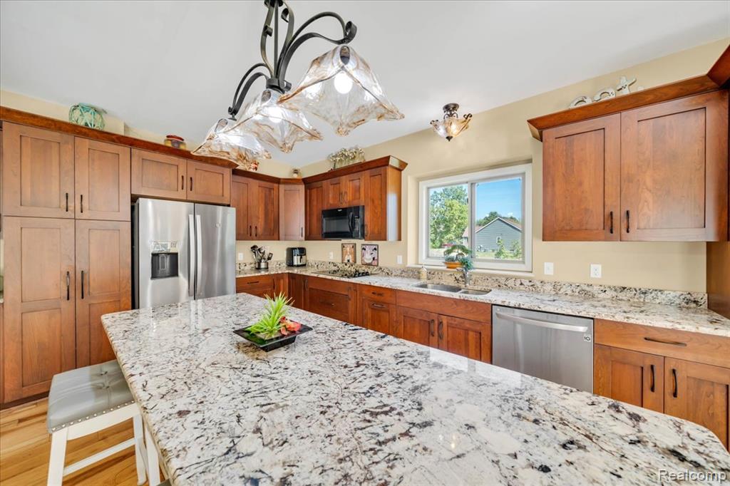 5820 Sherwood Road, Oxford, MI 48371 — Photo 22