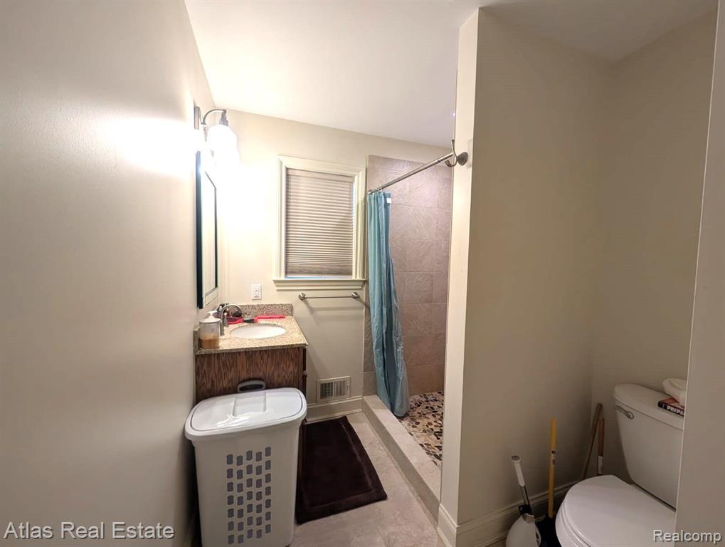 5210 S STATE Road, Goodrich Vlg, MI — Photo 11