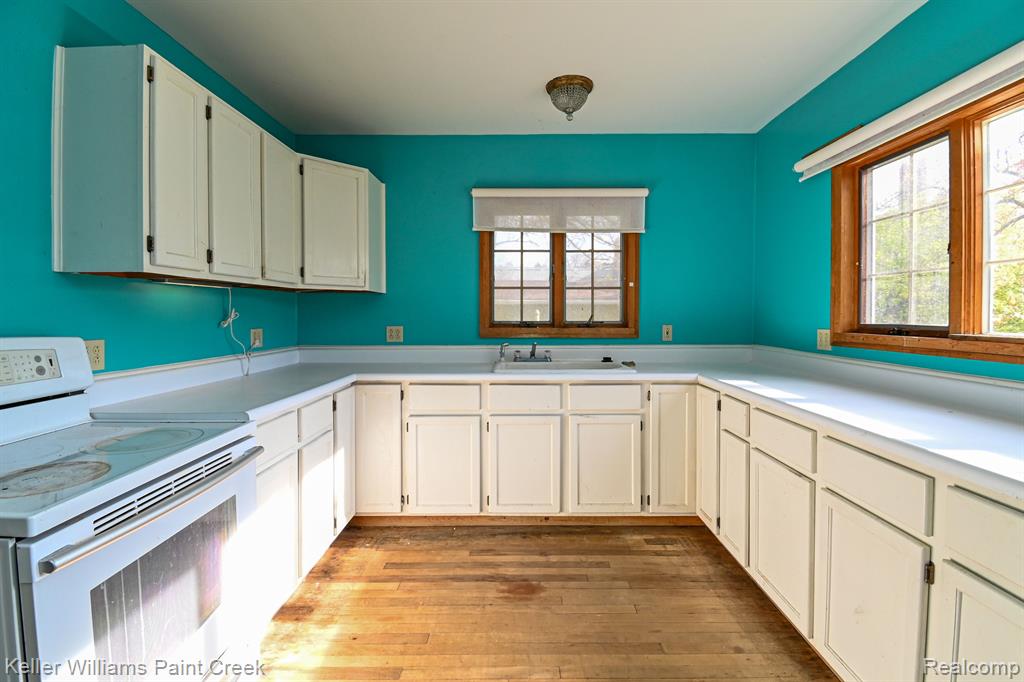 767 W DRAYTON Street, Ferndale, MI 48220 — Photo 14