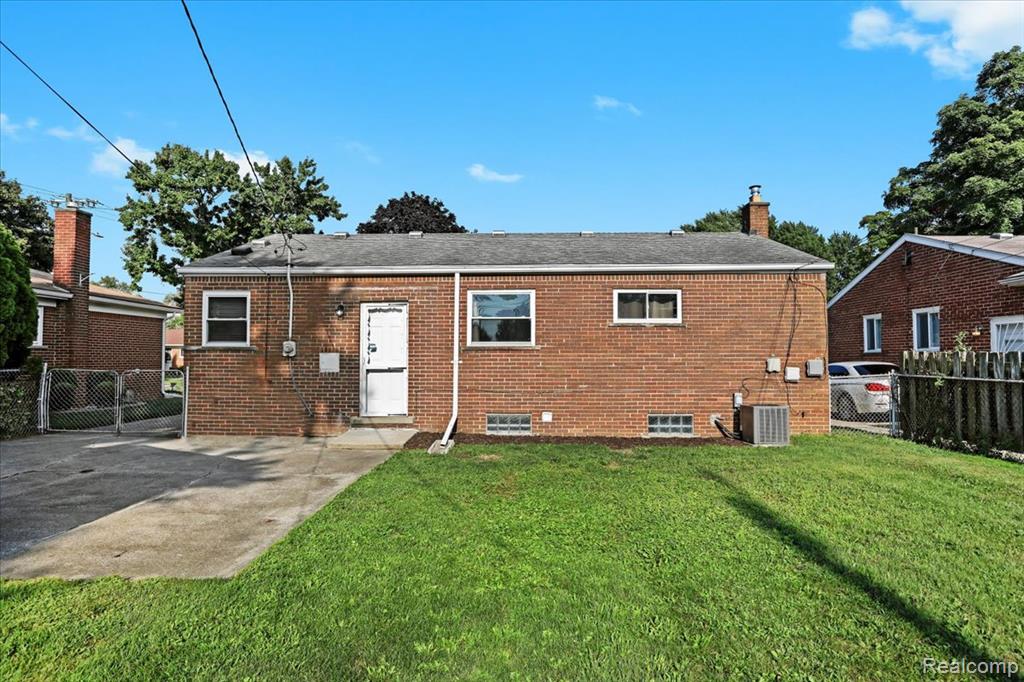 9213 Virgil Avenue, Redford, MI 48239 — Photo 23