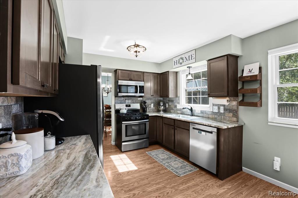 540 Dartmouth Crescent Court, Westland, MI — Photo 14