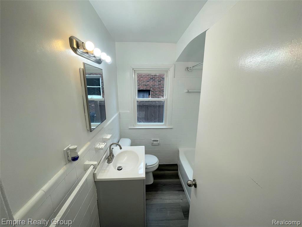 6037 Piedmont Street, Detroit, MI 48228 — Photo 16