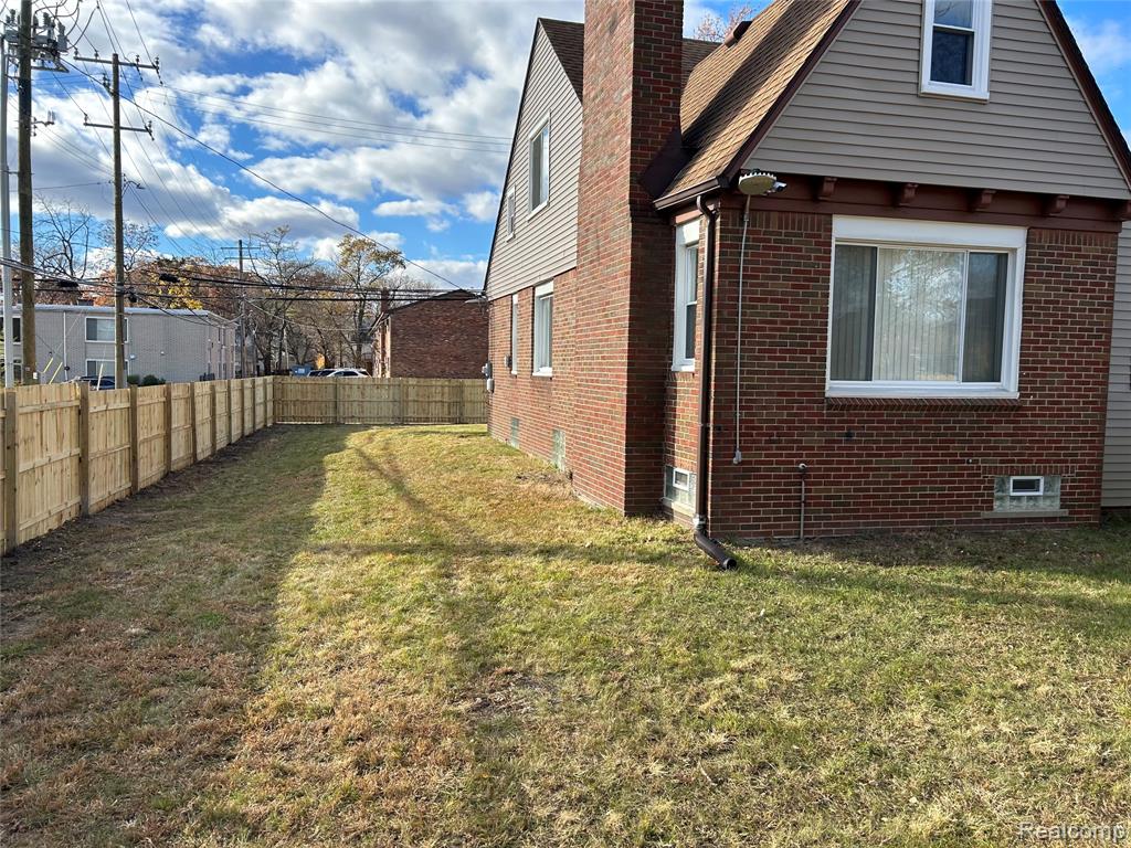 21733 MCNICHOLS Road, Detroit, MI 48219 — Photo 37