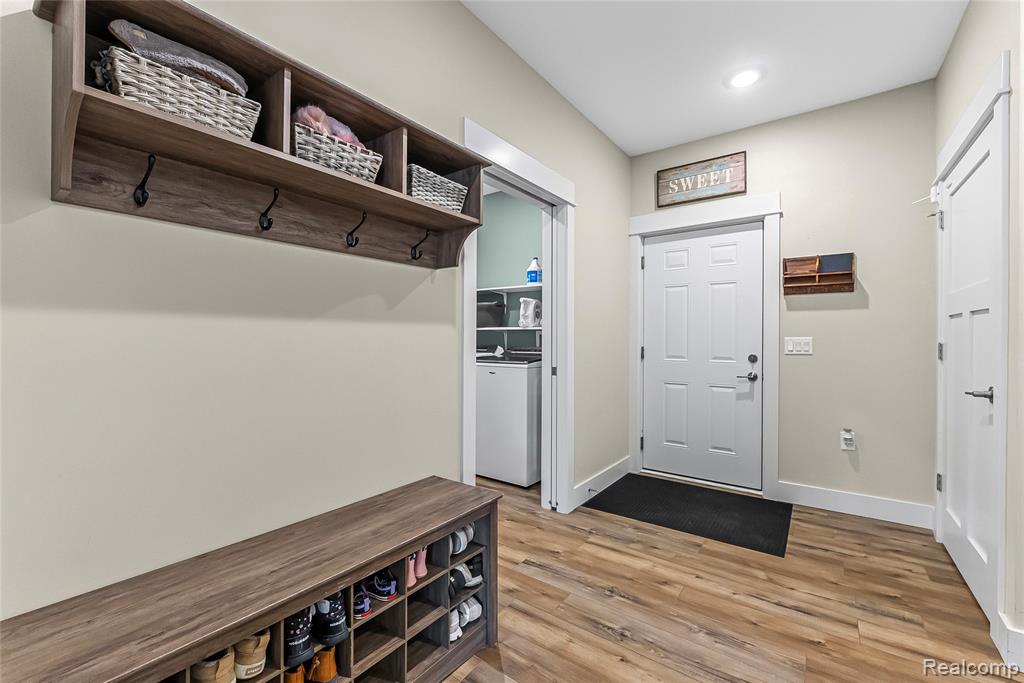 5463 Lone Beech Drive, Traverse City, MI 49685 — Photo 3