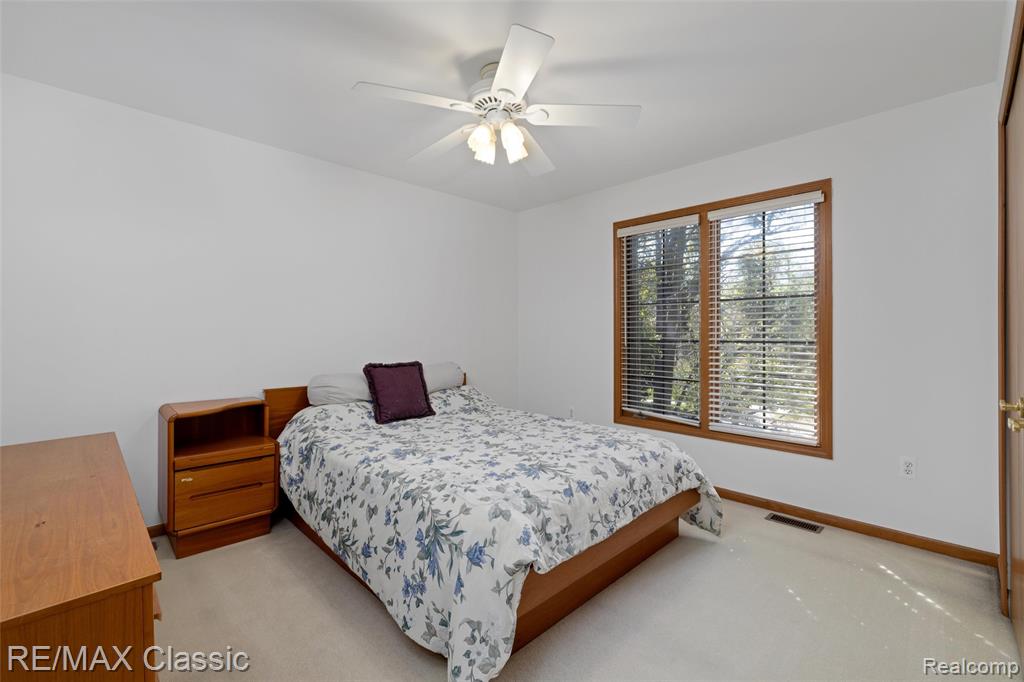 5922 Valley View Drive, Canton, MI 48187 — Photo 44