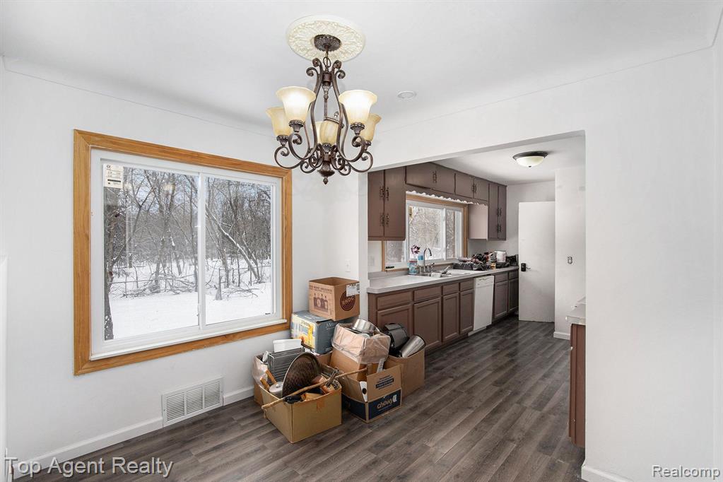 45945 N GRATIOT Avenue, Macomb, MI 48042 — Photo 8