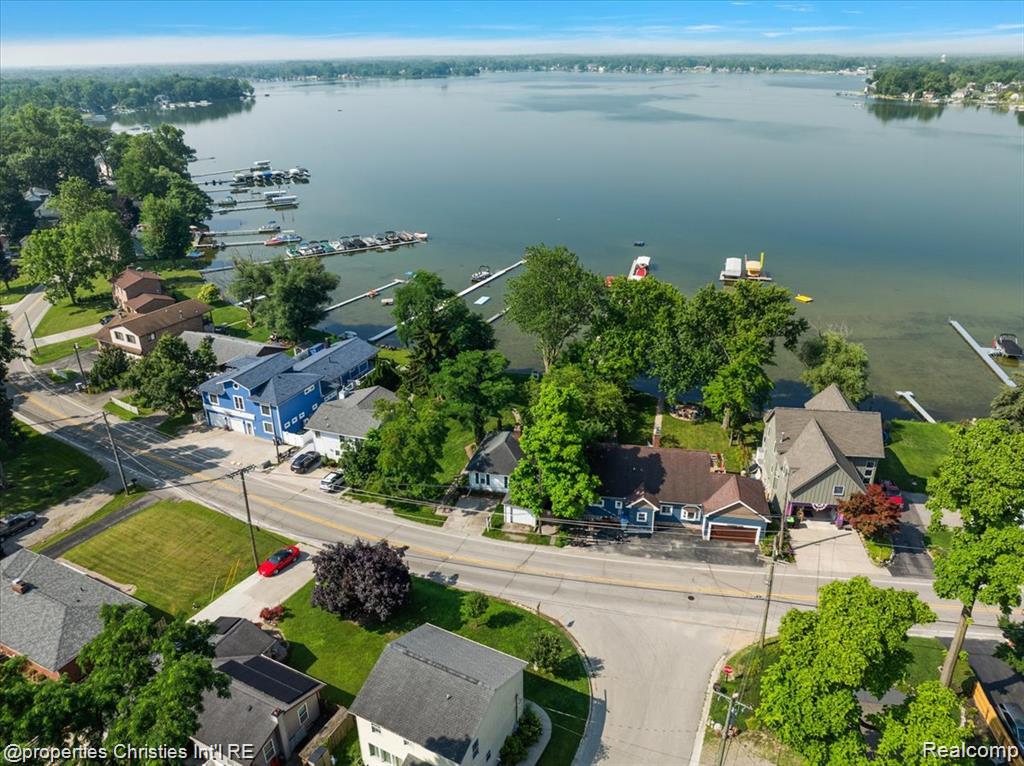 11346 E Shore Drive, Whitmore Lake, MI 48189 — Photo 53