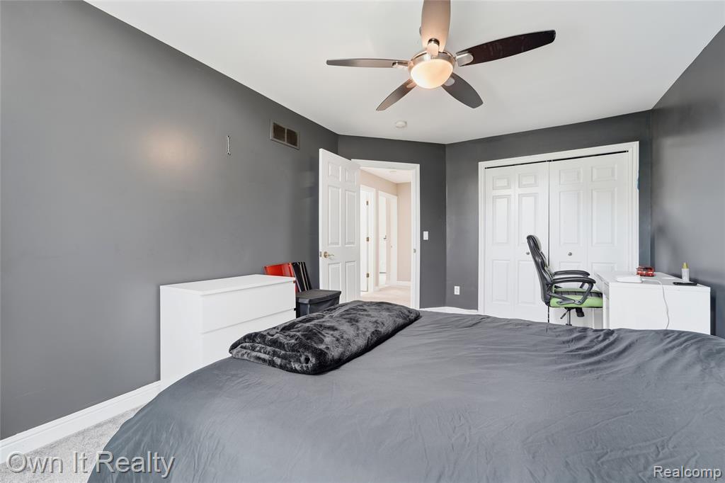 48280 Gladstone Road, Canton, MI 48188 — Photo 44