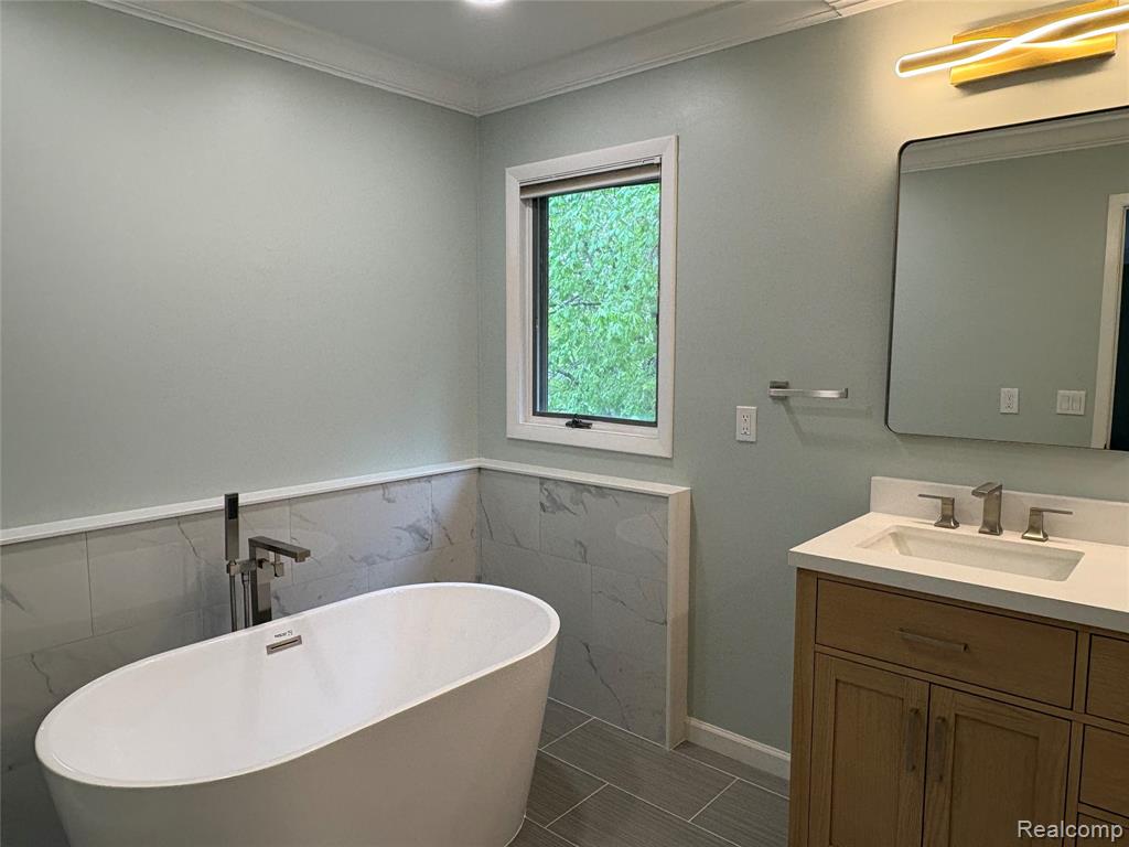 6464 DENTON, Troy, MI 48098 — Photo 18