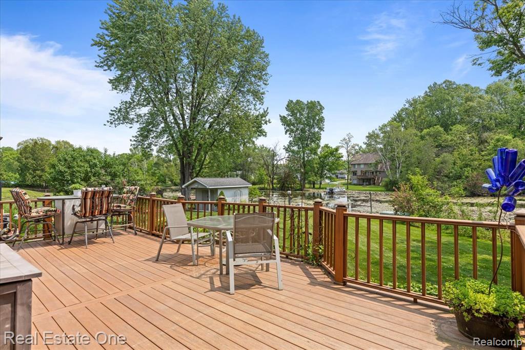 5900 Wellington Drive, Clarkston, MI — Photo 13