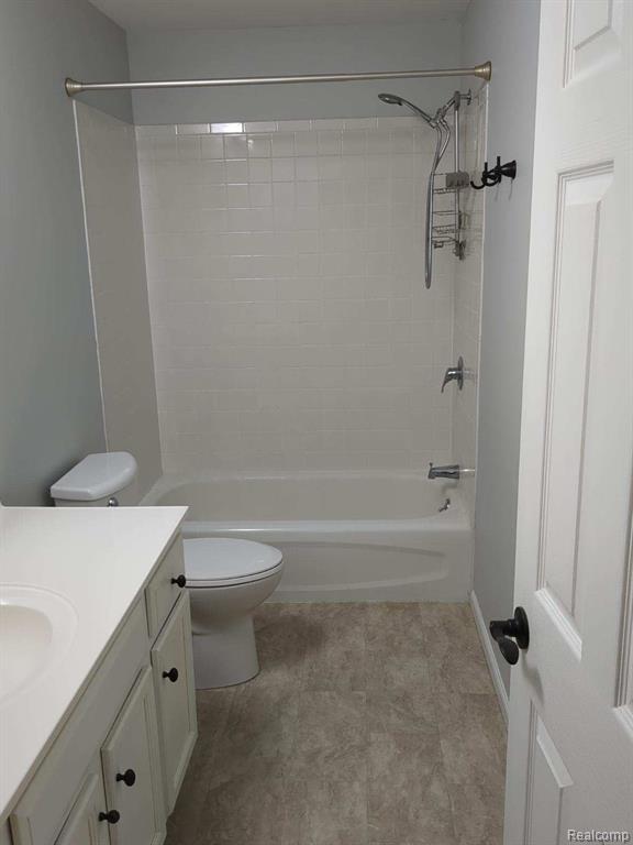 6937 ALMA, Saginaw, MI 48603 — Photo 9