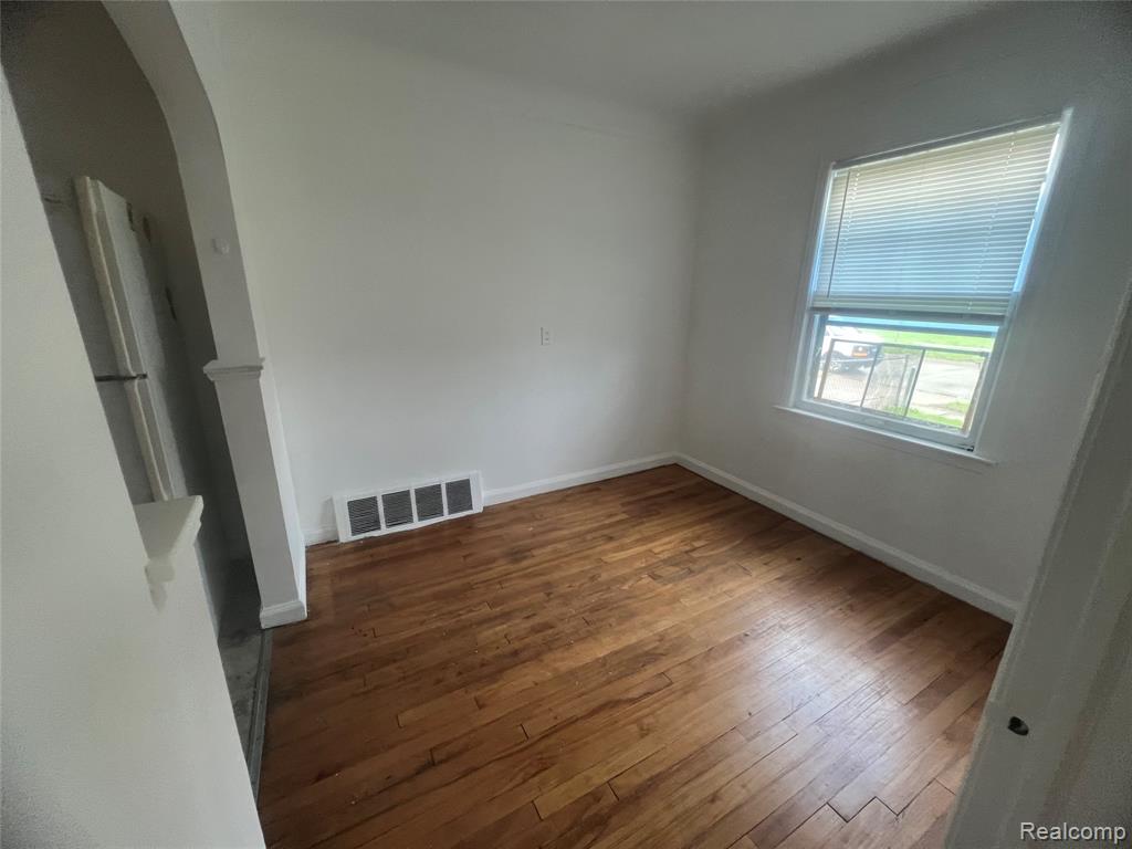 21341 Reimanville Avenue, Ferndale, MI 48220 — Photo 11