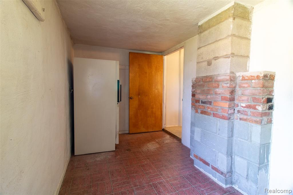 749 E East Newburg Road, Carleton, MI 48117 — Photo 35
