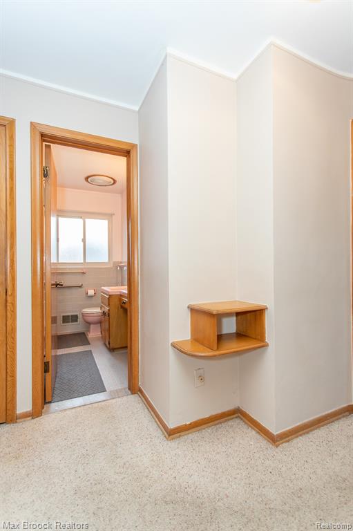 13565 Dixie, Redford, MI 48239 — Photo 20