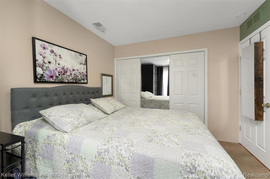29102 Manchester Street, Westland, MI — Photo 10